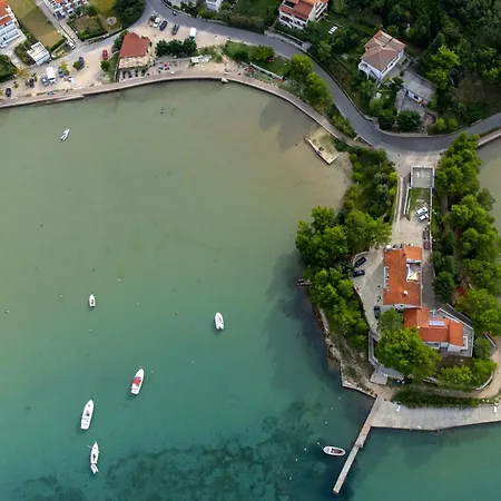 Supetarska Draga - Donja 2013c *