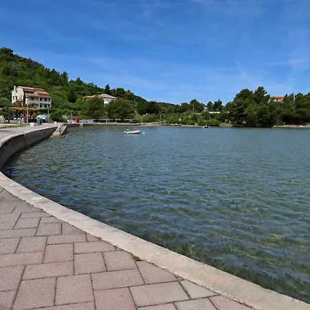 Supetarska Draga - Donja 2013c *