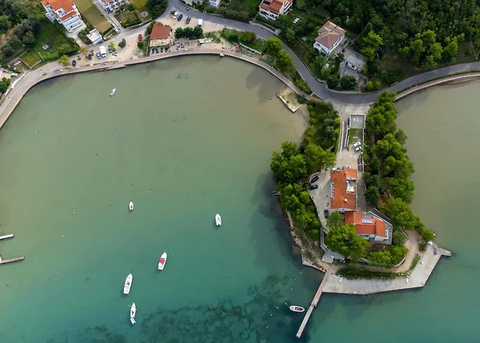 Supetarska Draga - Donja 2013c *