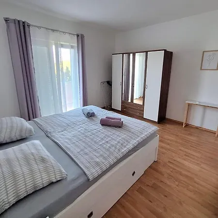 Apartment Supetarska Draga - Donja 2013c